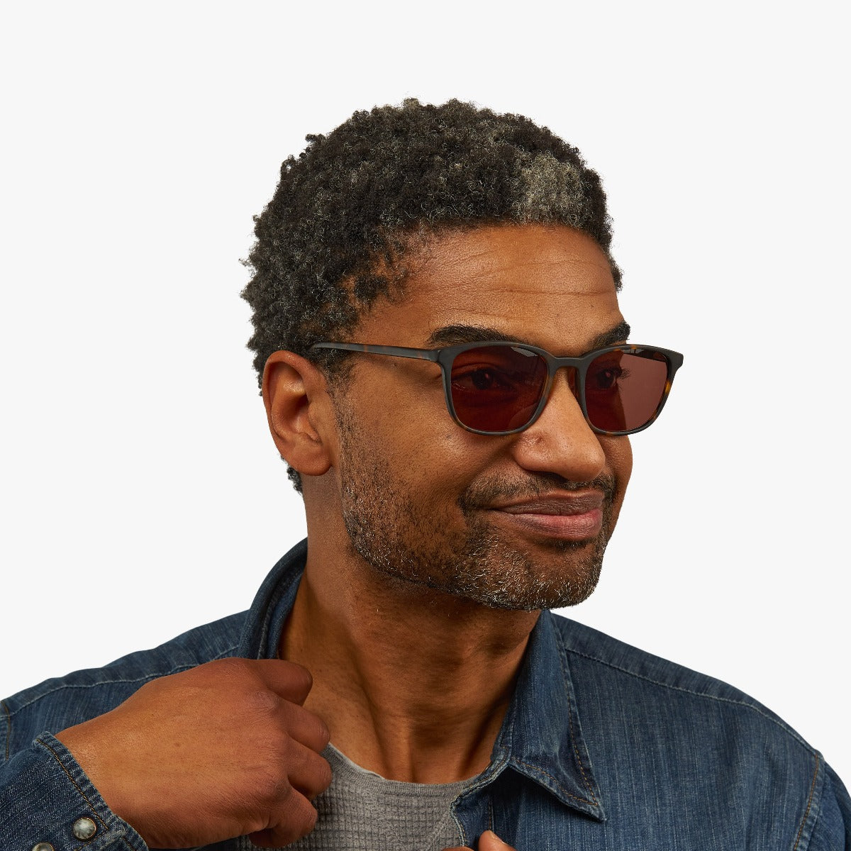 Person wearing Ebeltoft Dark Turtle sunglasses