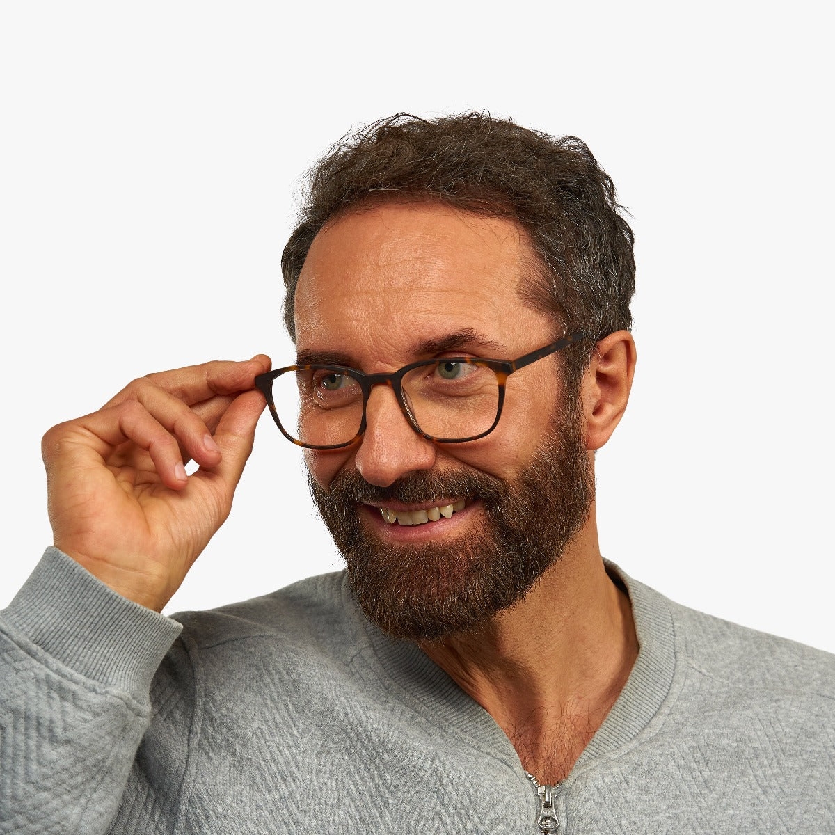 Person wearing brown Fyn Turtle glasses