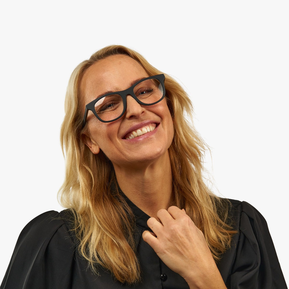 Person wearing Malmö Black glasses with a matte black frame