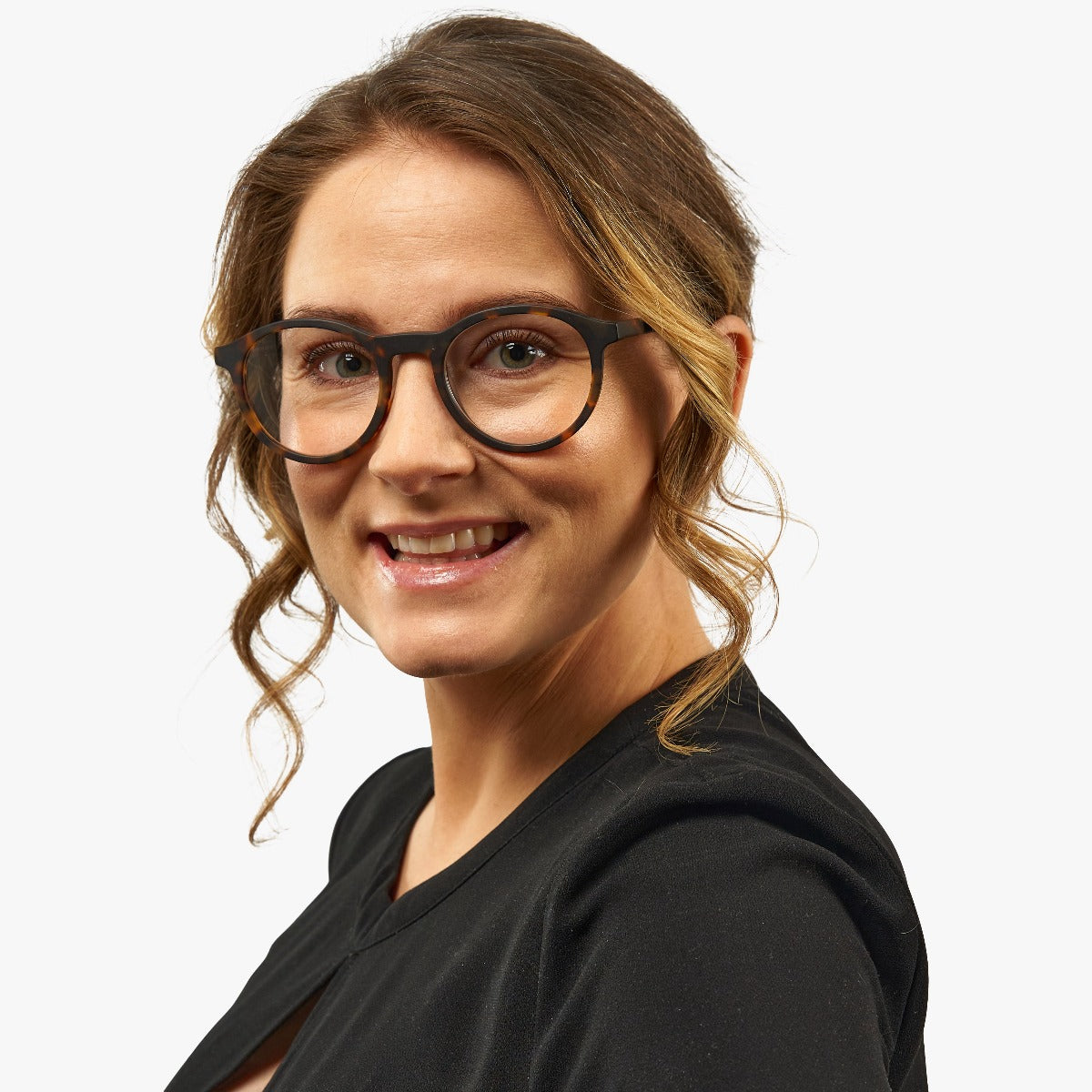 womens-lokken-dark-turtle_reading-glasses_female-model-1.jpg?v=1771416801&width=1200