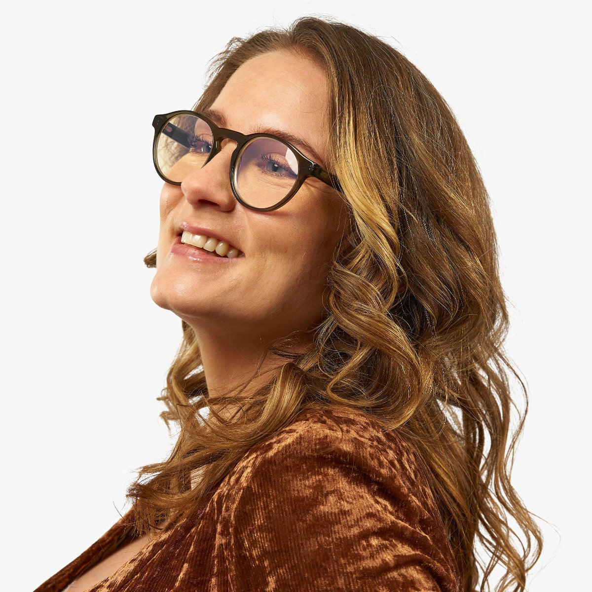womens-trondheim-shiny-olive_reading-glasses_female-model-1.jpg?v=1771417804&width=1200
